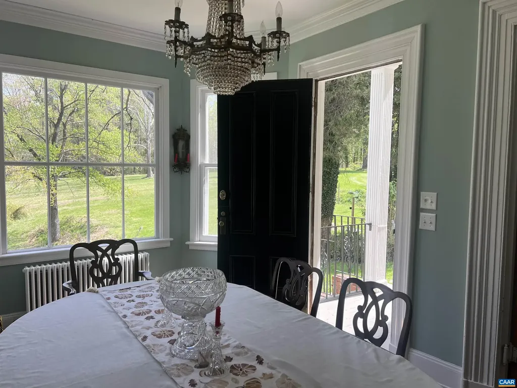 5515 Gordonsville Road Keswick VA 22947