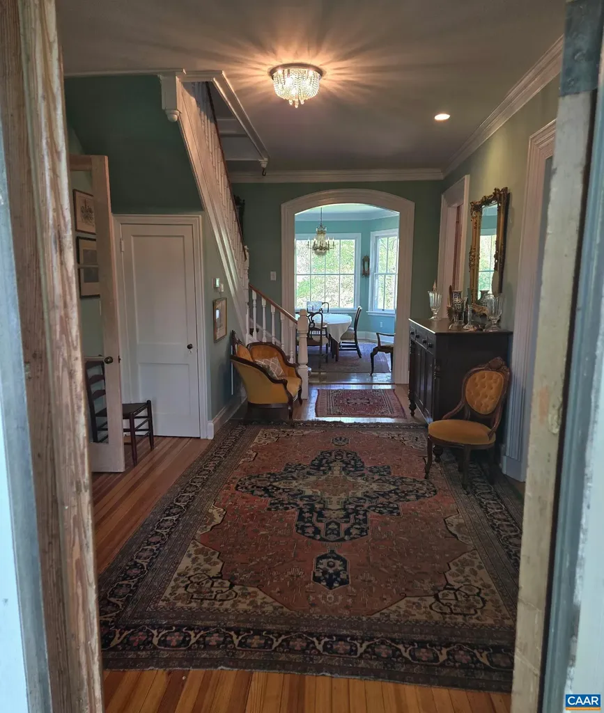5515 Gordonsville Road Keswick VA 22947