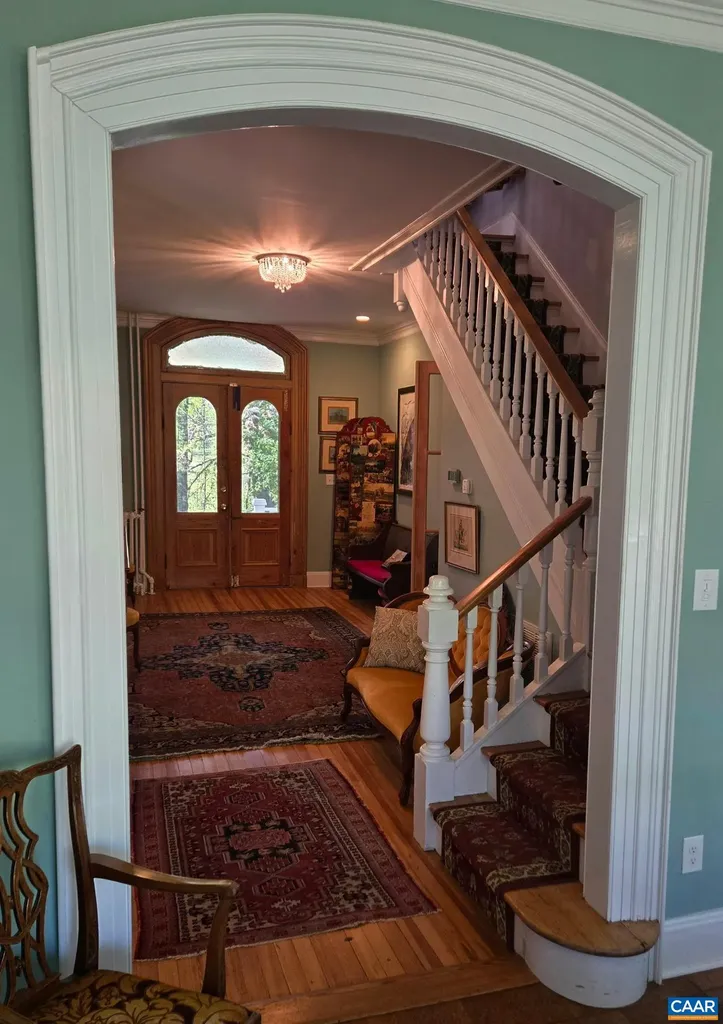 5515 Gordonsville Road Keswick VA 22947