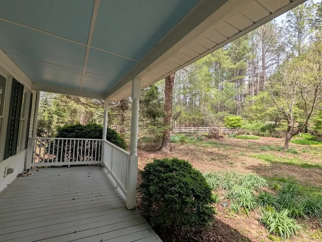 448 Pine Needles Lane Afton VA 22920