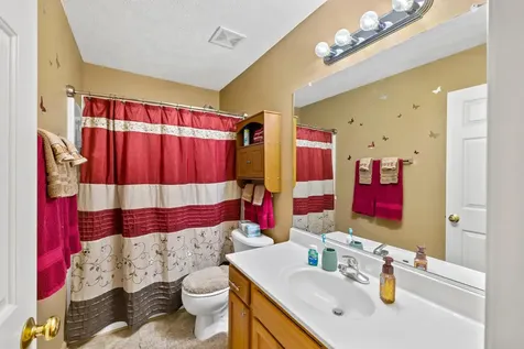 1008 Middlebrook Avenue Staunton VA 24401