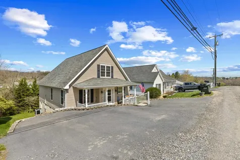 1008 Middlebrook Avenue Staunton VA 24401