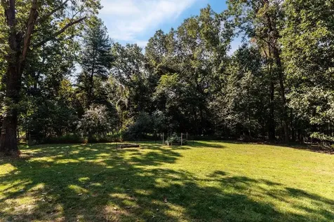 137 Crestwood Drive Churchville VA 24421
