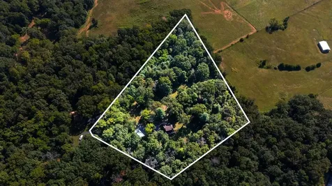 137 Crestwood Drive Churchville VA 24421