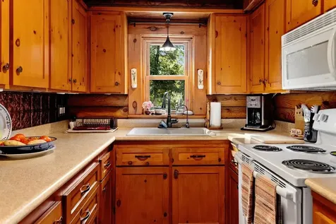 137 Crestwood Drive Churchville VA 24421