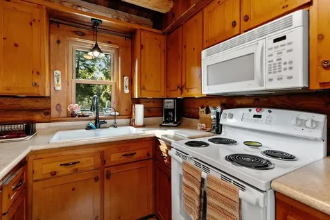 137 Crestwood Drive Churchville VA 24421