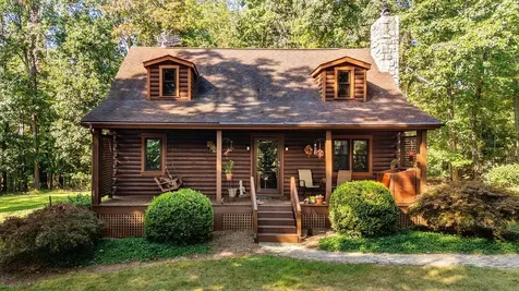 137 Crestwood Drive Churchville VA 24421