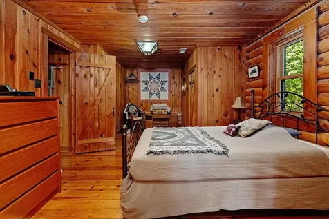 137 Crestwood Drive Churchville VA 24421
