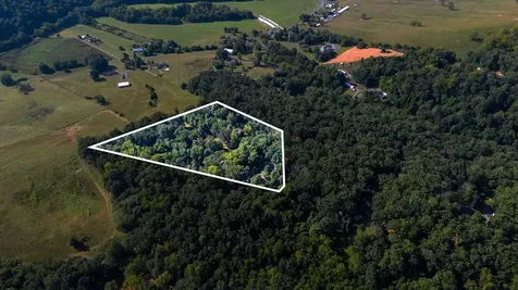 137 Crestwood Drive Churchville VA 24421
