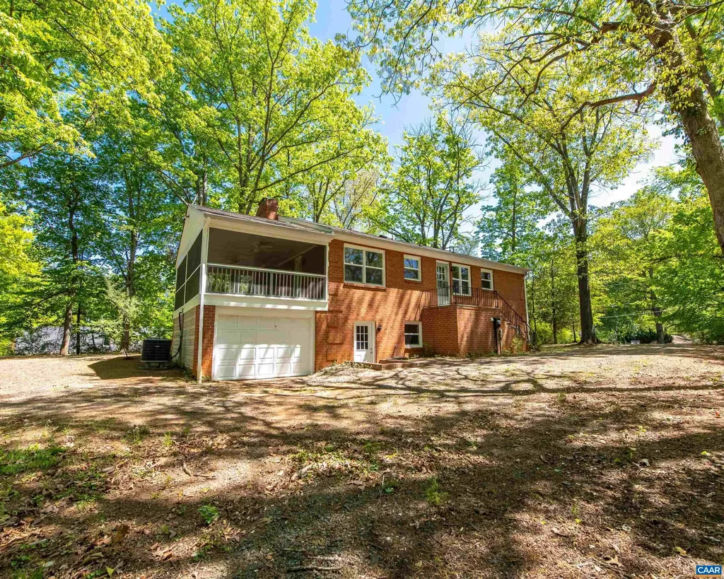 337 Carrsbrook Drive Charlottesville VA 22901