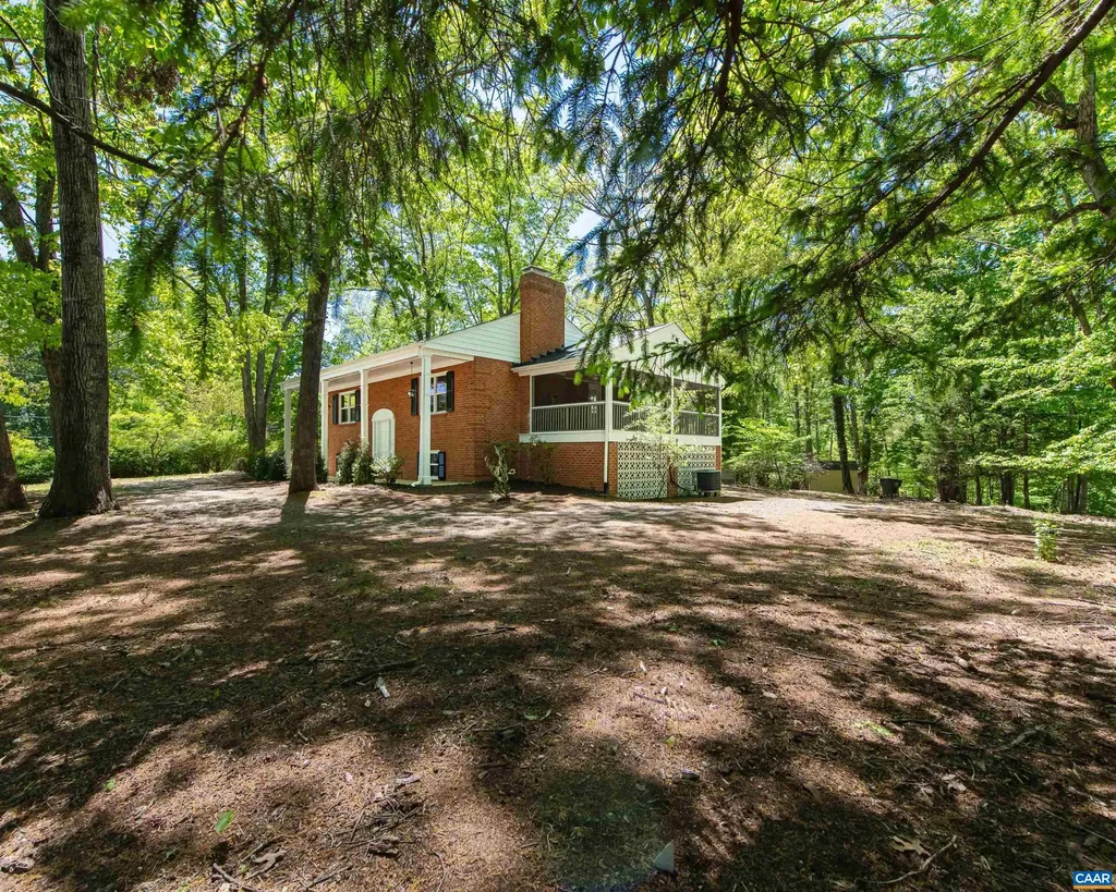337 Carrsbrook Drive Charlottesville VA 22901