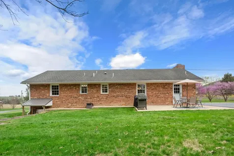 549 Arrowhead Lane New Market VA 22844