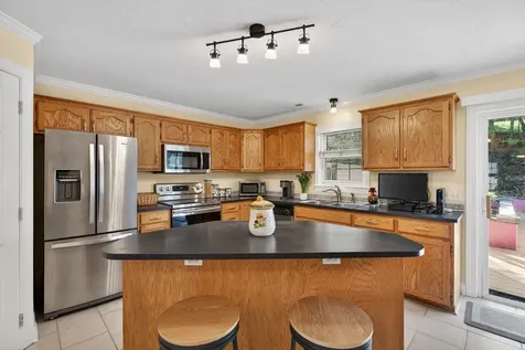 298 Emerald Drive Harrisonburg VA 22801