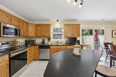 298 Emerald Drive Harrisonburg VA 22801