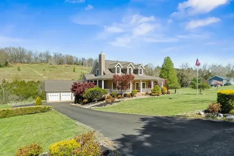 721 Leaport Road Verona VA 24482