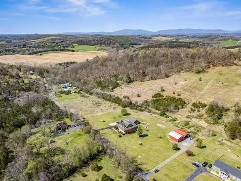 721 Leaport Road Verona VA 24482