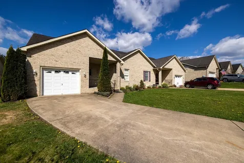 1252 White Rock Court Woodstock VA 22664