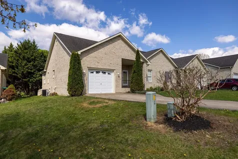 1252 White Rock Court Woodstock VA 22664
