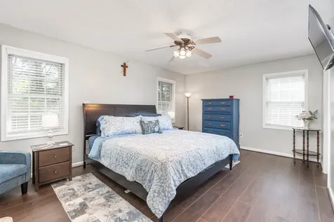 204 Devon Court Waynesboro VA 22980