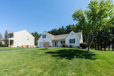 204 Devon Court Waynesboro VA 22980