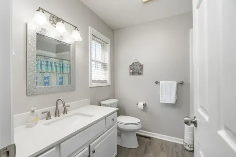 204 Devon Court Waynesboro VA 22980