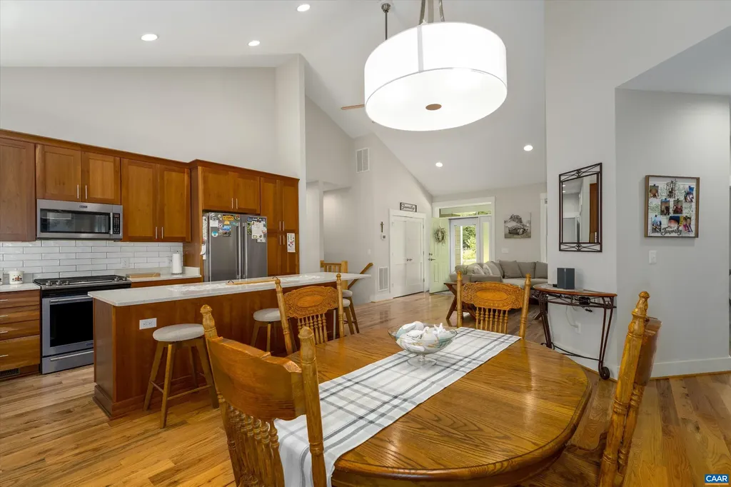 336 Bear Run Road Stanardsville VA 22973