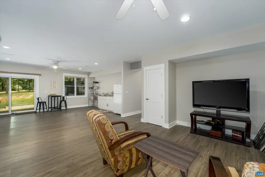 336 Bear Run Road Stanardsville VA 22973