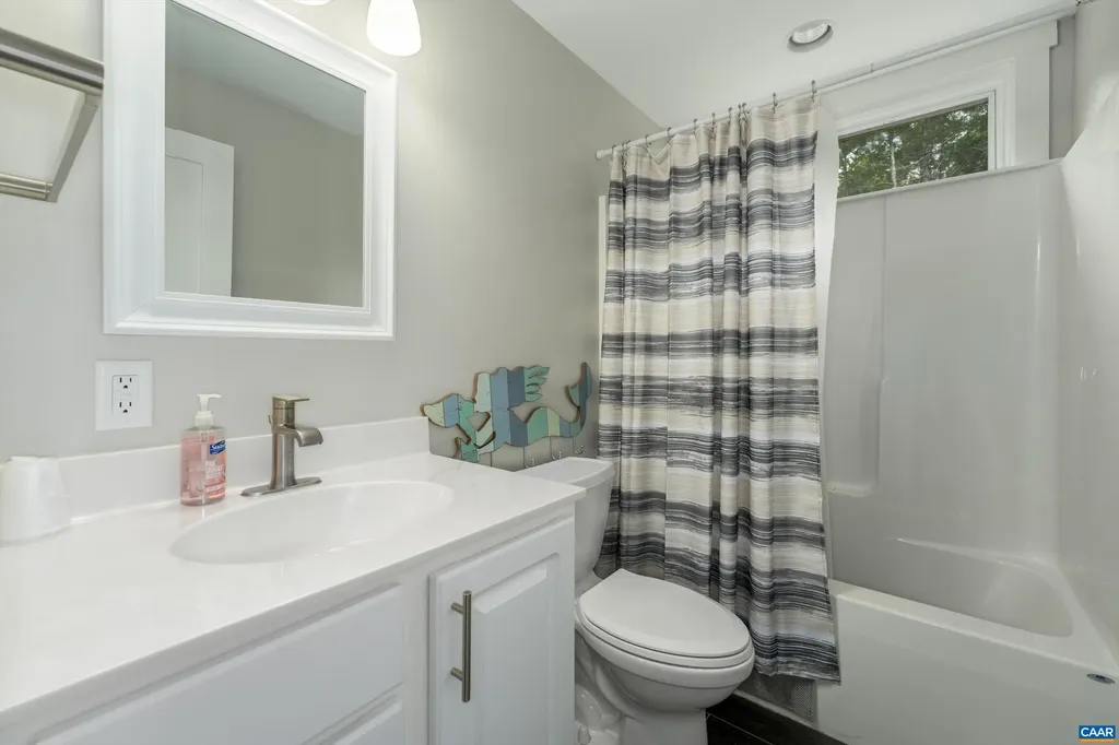 336 Bear Run Road Stanardsville VA 22973