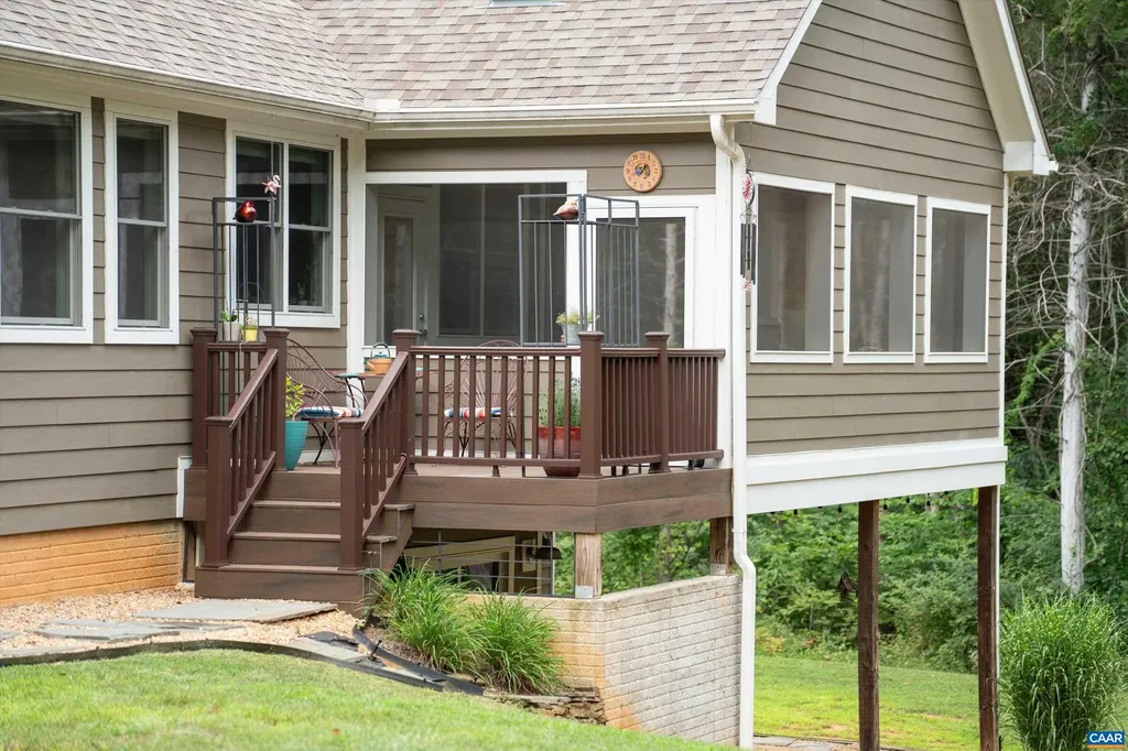 336 Bear Run Road Stanardsville VA 22973
