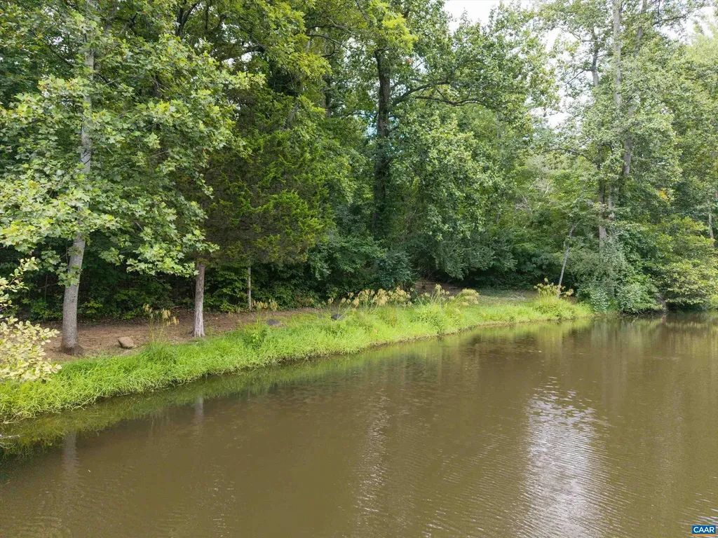 336 Bear Run Road Stanardsville VA 22973