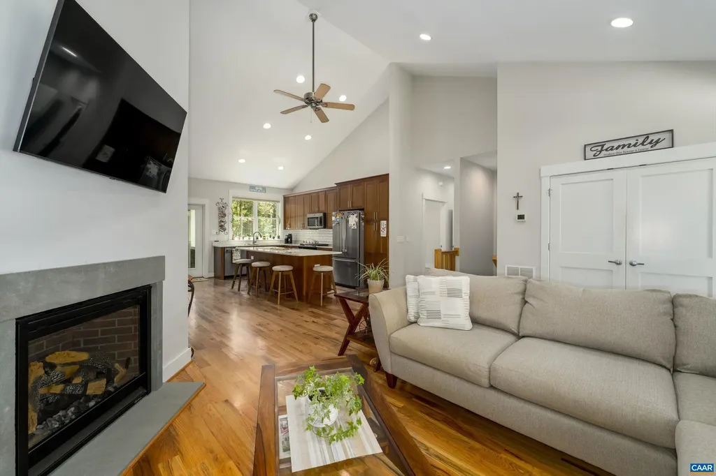 336 Bear Run Road Stanardsville VA 22973
