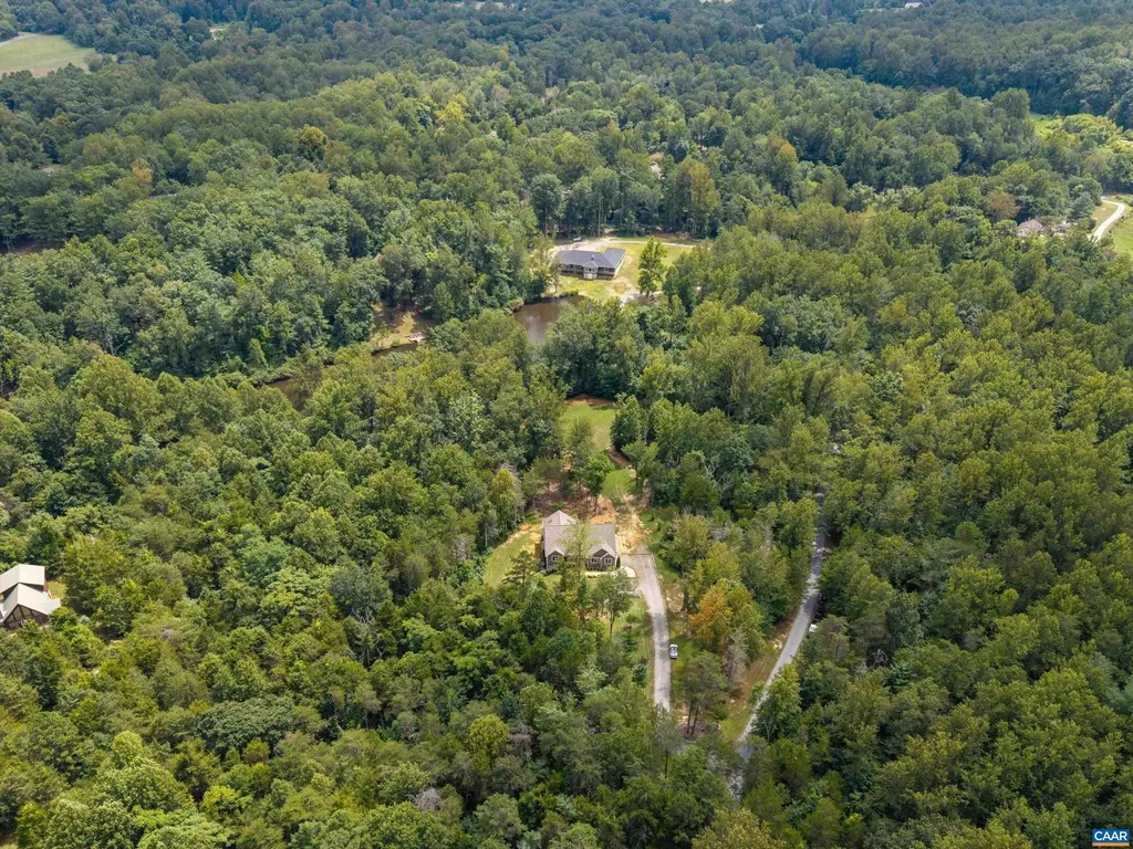 336 Bear Run Road Stanardsville VA 22973