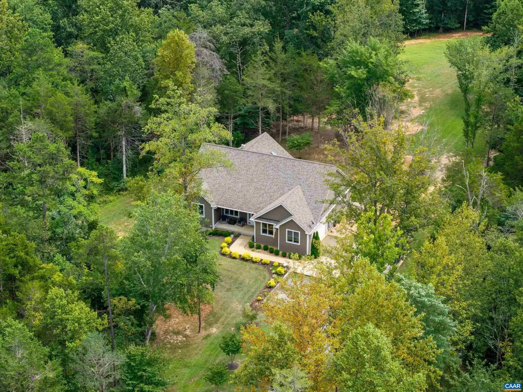 336 Bear Run Road Stanardsville VA 22973
