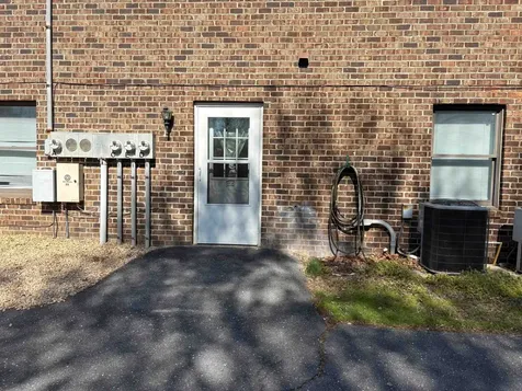 727 Lee Highway Verona VA 24482
