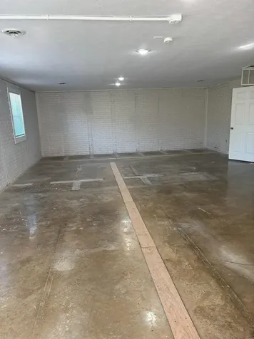 727 Lee Highway Verona VA 24482