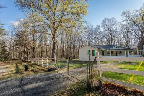 160 Gale Lane Stanley VA 22851