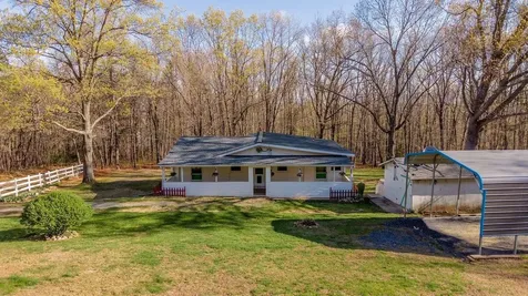 160 Gale Lane Stanley VA 22851