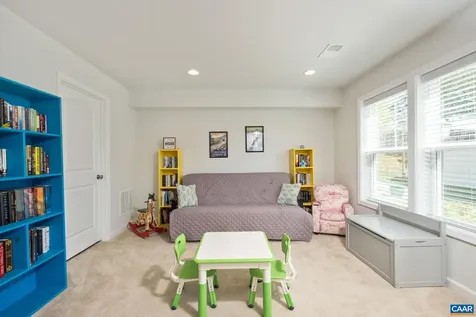 2720 Avinity Lane Charlottesville VA 22902