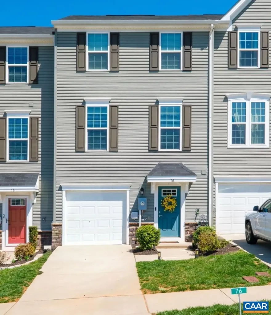76 Park Drive Palmyra VA 22963