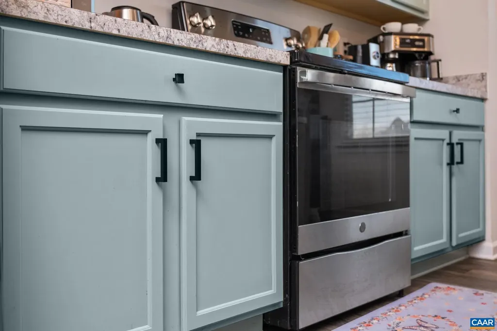 76 Park Drive Palmyra VA 22963