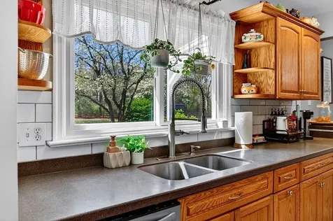 153 Thorofare Road Crimora VA 24431