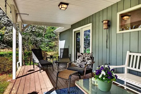 153 Thorofare Road Crimora VA 24431