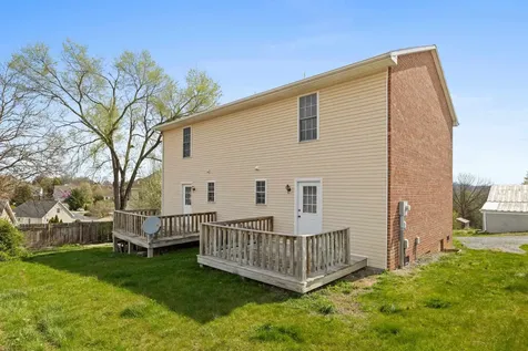 108 Pleasant Hill Road Harrisonburg VA 22801