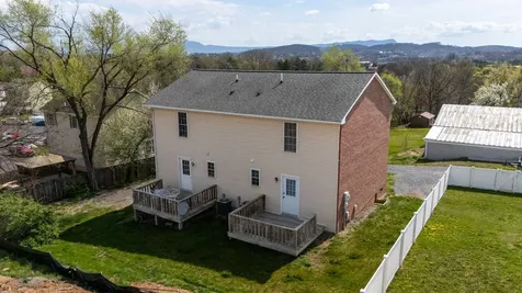108 Pleasant Hill Road Harrisonburg VA 22801