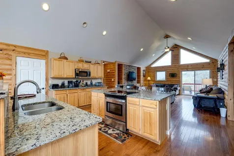 2225 & 2319 Valley Burg Road Luray VA 22835