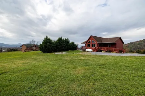 2225 & 2319 Valley Burg Road Luray VA 22835