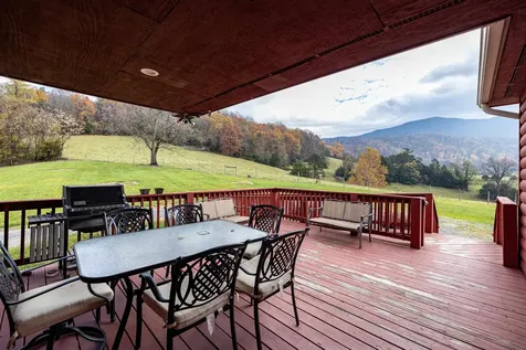 2225 & 2319 Valley Burg Road Luray VA 22835