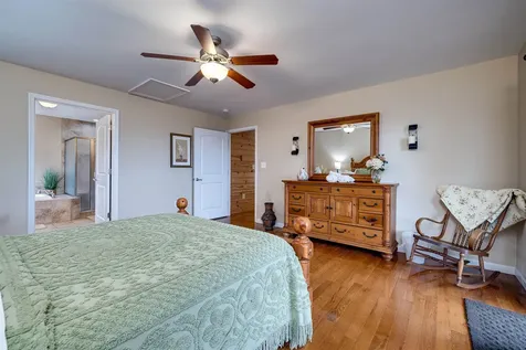 2225 & 2319 Valley Burg Road Luray VA 22835