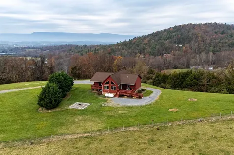 2225 & 2319 Valley Burg Road Luray VA 22835