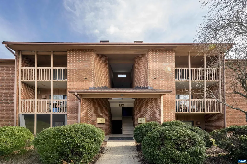 114 Turtle Creek Road Charlottesville VA 22901